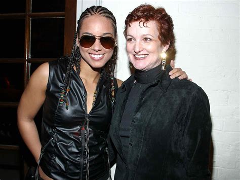 All About Alicia Keys Mom, Terria Joseph